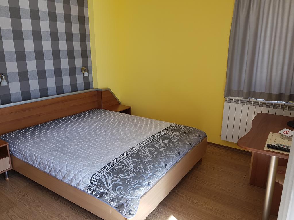 Guest House Ianis Paradise نيسيبار المظهر الخارجي الصورة